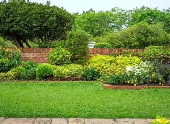 landscaping services Crittenden